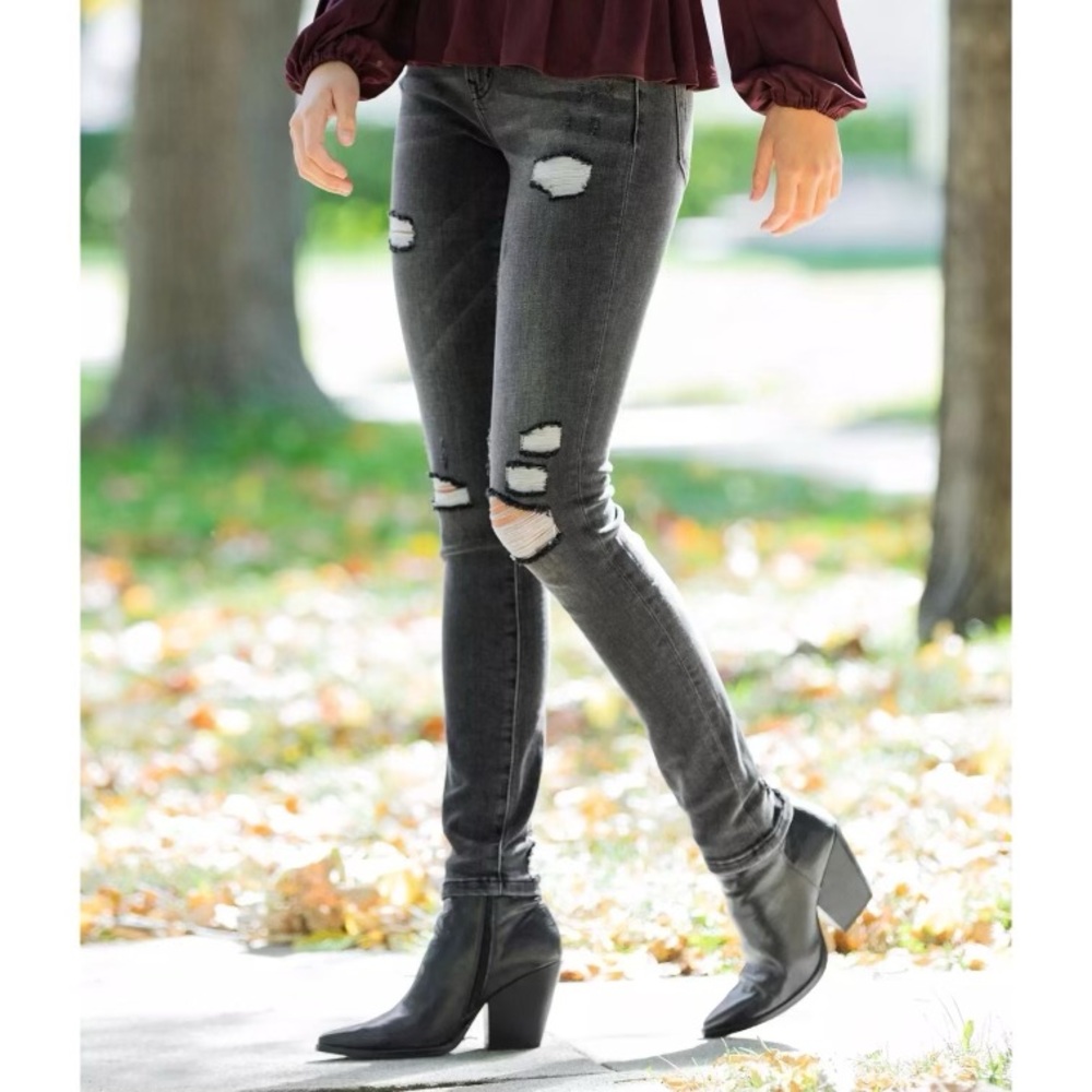 Bridge By Gly 29 (9) Skinny Women’s Black Jeans Distressed Frayed Hems Mid Rise